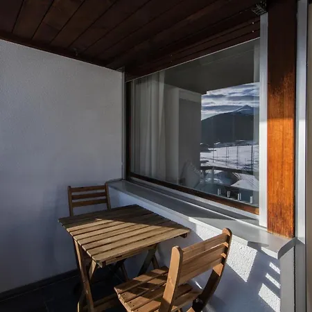 Agrimonia - Moebilierte Mit Balkon דאבוס