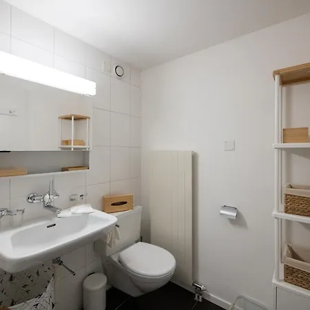 Agrimonia - Moebilierte Mit Balkon דירה *