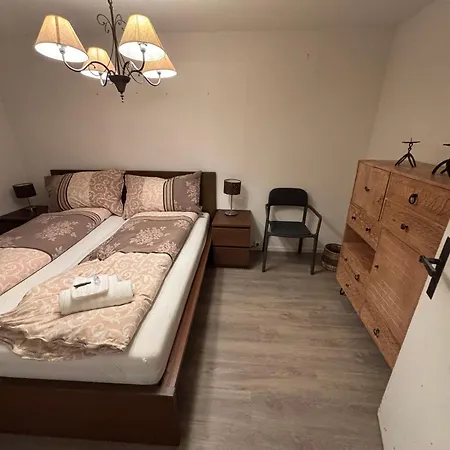 דירה Agrimonia - Moebilierte Mit Balkon דאבוס