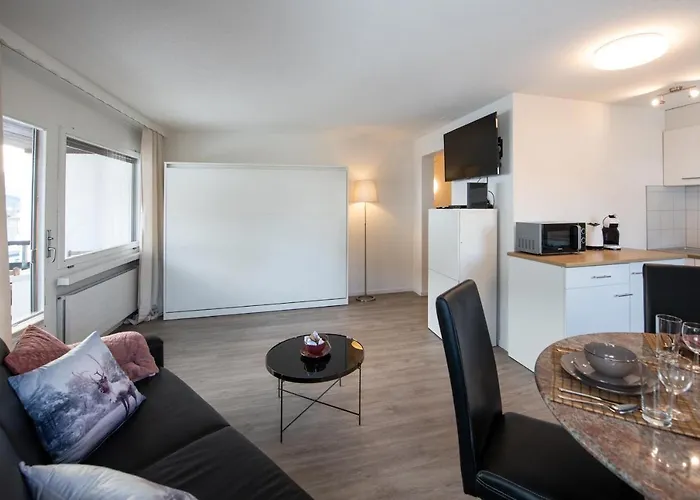 Agrimonia - Moebilierte Mit Balkon شقة *