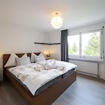Agrimonia - Möbilierte Mit Balkon * Davos