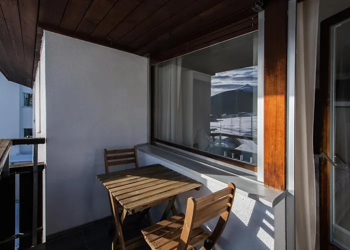 Agrimonia - Moebilierte Mit Balkon Davos