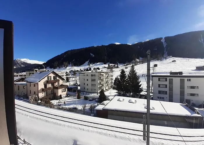 Agrimonia - Moebilierte Mit Balkon Apartman Davos