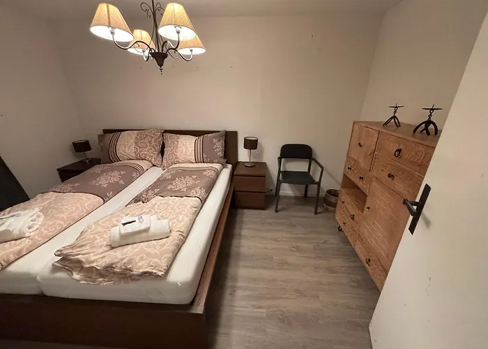 Apartman Agrimonia - Moebilierte Mit Balkon Davos